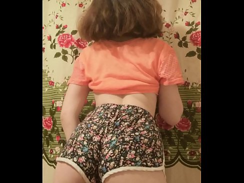 ❤️ Leanabh òg sexy a ’toirt dheth na shorts aice air a’ chamara ️  Porn dachaigh  aig gd.onlyindianpornx.ru ️❤